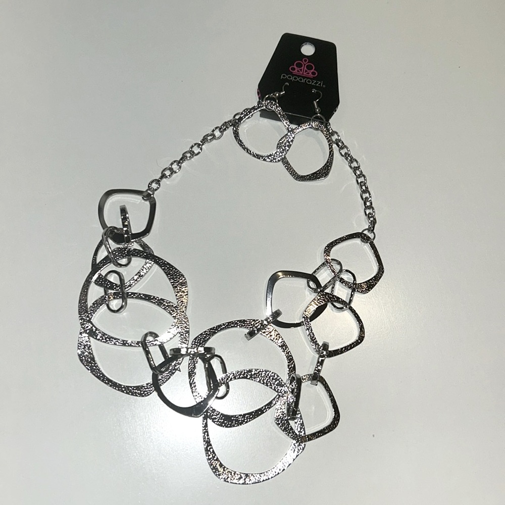 Necklace and earring set